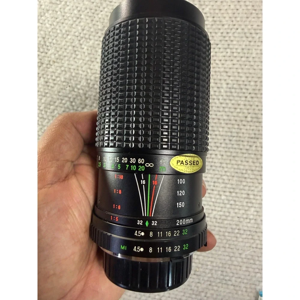 Toyo Optics Five Star MC Auto Macro Zoom 75-200mm f4.5 Lens Minolta MD Mount